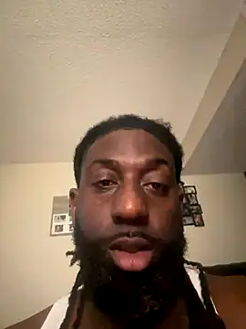 Snapshot of bigbd94 chatting on September 29, 2025, 8:13 pm bigbd94 online show from September 29, 2025, 8:13 pm