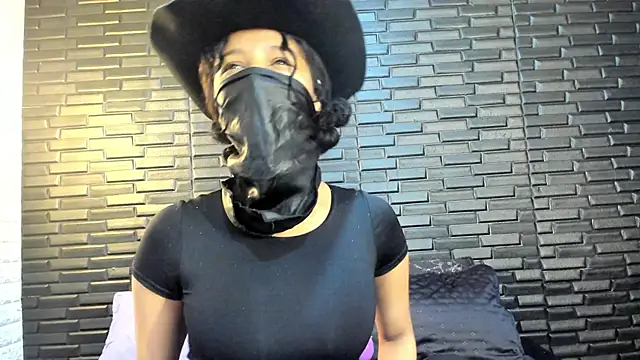 Snapshot of ElJardinEspanol chatting on October 2, 2025, 11:39 am ElJardinEspanol online show from October 2, 2025, 11:39 am