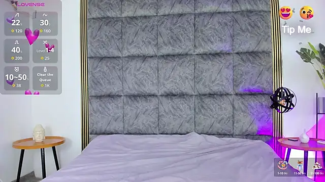 Snapshot of IvannaaVega chatting on October 2, 2025, 4:19 am IvannaaVega online show from October 2, 2025, 4:19 am