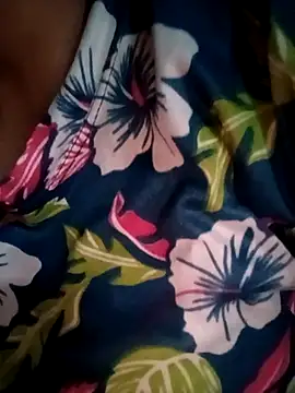 Snapshot of Moni_6969 chatting on October 21, 2025, 8:59 am Moni 6969 online show from October 21, 2025, 8:59 am