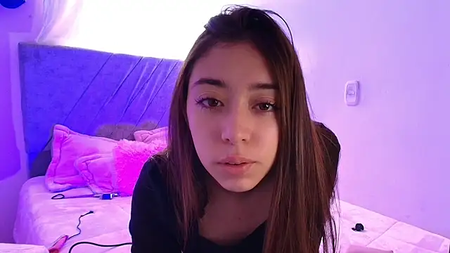 Snapshot of kimmy_vegga2 chatting on September 16, 2025, 1:23 pm kimmy vegga2 online show from September 16, 2025, 1:23 pm