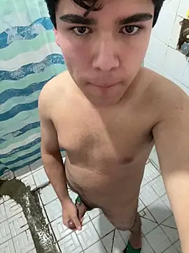 Snapshot of kjesusd12 chatting on October 14, 2025, 5:30 am kjesusd12 online show from October 14, 2025, 5:30 am