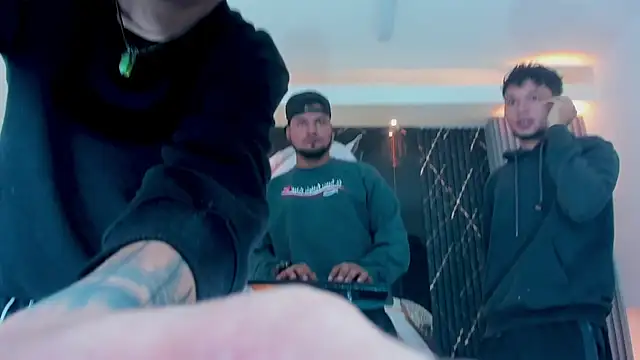 Snapshot of Iam_Steven chatting on October 10, 2025, 12:37 pm Iam Steven online show from October 10, 2025, 12:37 pm