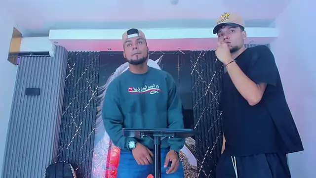 Snapshot of Iam_Steven chatting on October 14, 2025, 12:28 pm Iam Steven online show from October 14, 2025, 12:28 pm