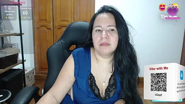 Snapshot of alexandraa19 chatting on September 25, 2025, 3:32 am alexandraa19 online show from September 25, 2025, 3:32 am
