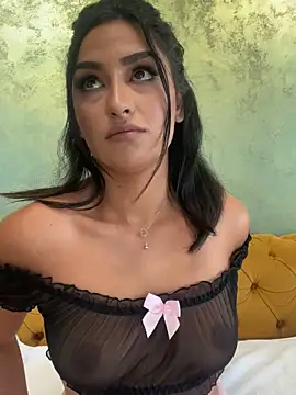 Snapshot of Mia_spicyy chatting on October 18, 2025, 7:42 am Mia spicyy online show from October 18, 2025, 7:42 am