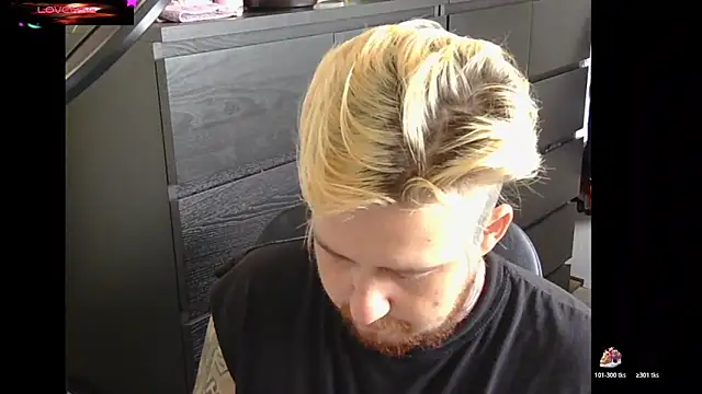 ThatAltGuy online show from October 21, 2025, 8:37 am