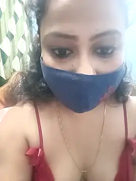 Snapshot of Deliciouskimi chatting on November 5, 2025, 12:05 pm Deliciouskimi online show from November 5, 2025, 12:05 pm