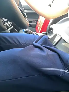 Snapshot of CZpublic chatting on October 3, 2025, 8:44 am CZpublic online show from October 3, 2025, 8:44 am