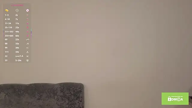 Snapshot of vanessa_one_ chatting on October 8, 2025, 11:30 am vanessa one  online show from October 8, 2025, 11:30 am