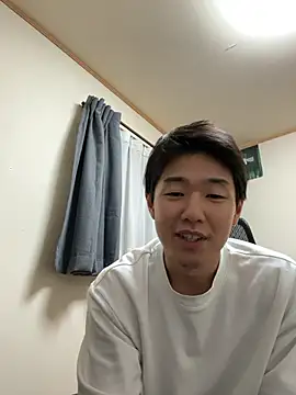 Snapshot of KAMESAN08 chatting on November 14, 2025, 1:10 pm KAMESAN08 online show from November 14, 2025, 1:10 pm