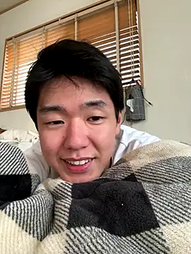 Snapshot of KAMESAN08 chatting on November 18, 2025, 5:45 am KAMESAN08 online show from November 18, 2025, 5:45 am