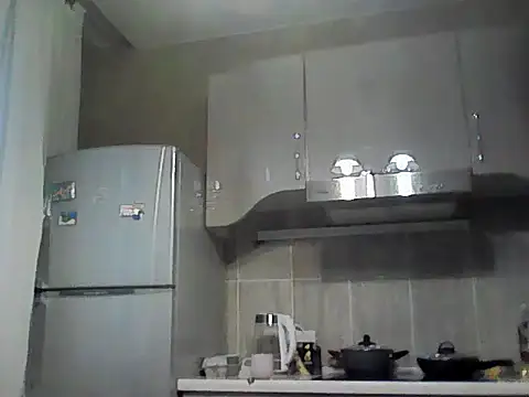 Snapshot of Mirarah chatting on November 4, 2025, 7:07 am Mirarah online show from November 4, 2025, 7:07 am