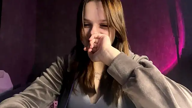 Snapshot of Vickypiki chatting on September 26, 2025, 2:32 pm Vickypiki online show from September 26, 2025, 2:32 pm