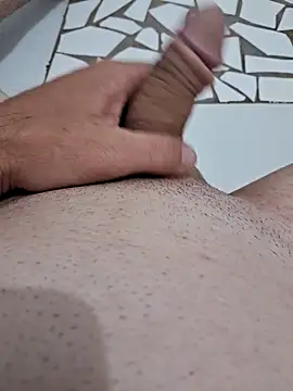 Snapshot of rafaelsouzzaa chatting on October 23, 2025, 1:27 am rafaelsouzzaa online show from October 23, 2025, 1:27 am