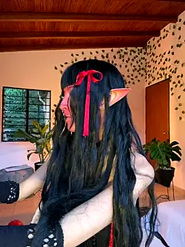 Snapshot of Nymphel1Moth chatting on November 6, 2025, 10:43 pm Nymphel1Moth online show from November 6, 2025, 10:43 pm