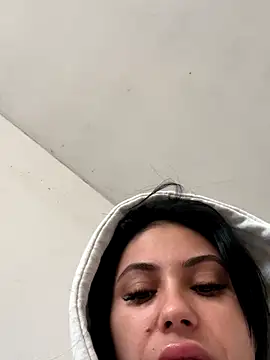 Snapshot of Sweet_Lya09 chatting on October 27, 2025, 7:23 am Sweet Lya09 online show from October 27, 2025, 7:23 am