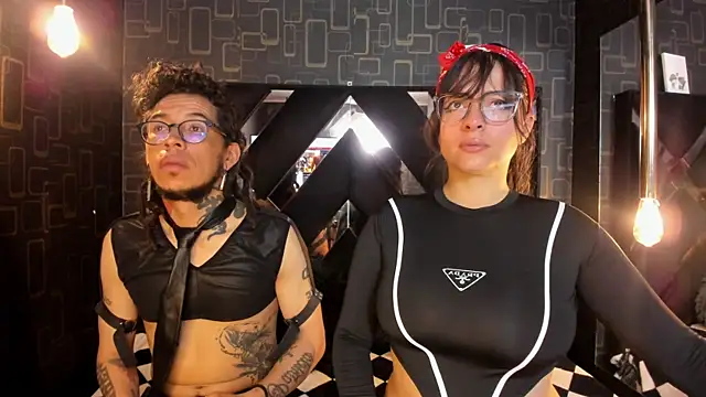 Snapshot of Alien_high chatting on November 13, 2025, 4:22 am Alien high online show from November 13, 2025, 4:22 am