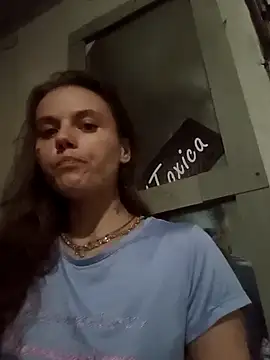 Snapshot of cicithtbitch chatting on October 9, 2025, 1:14 am cicithtbitch online show from October 9, 2025, 1:14 am