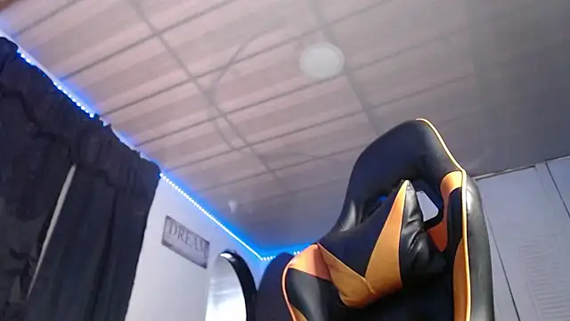 Snapshot of Chrys_harris77 chatting on September 30, 2025, 9:53 pm Chrys harris77 online show from September 30, 2025, 9:53 pm