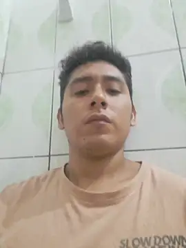 Snapshot of latinbigcock1_ chatting on October 26, 2025, 2:06 am latinbigcock1 online show from October 26, 2025, 2:06 am