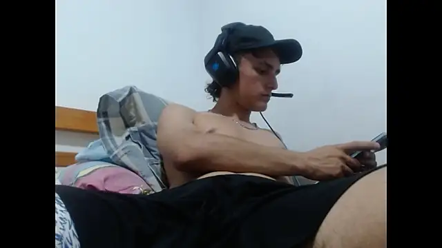 Snapshot of NicoFlame0907 chatting on October 22, 2025, 5:19 am NicoFlame0907 online show from October 22, 2025, 5:19 am