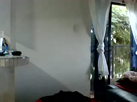 Snapshot of XavierFox1 chatting on November 12, 2025, 7:46 pm XavierFox1 online show from November 12, 2025, 7:46 pm