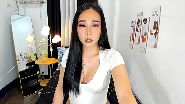 Snapshot of SexyAsianCockTS chatting on September 24, 2025, 4:27 am SexyAsianCockTS online show from September 24, 2025, 4:27 am