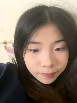 Snapshot of -Tania- chatting on October 26, 2025, 12:22 pm -Tania- online show from October 26, 2025, 12:22 pm