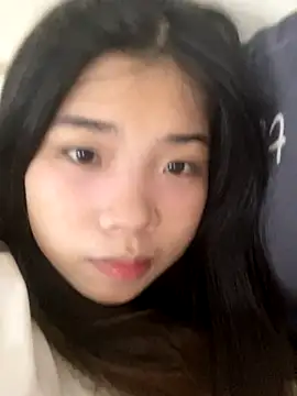 Snapshot of -Tania- chatting on October 31, 2025, 9:10 am -Tania- online show from October 31, 2025, 9:10 am