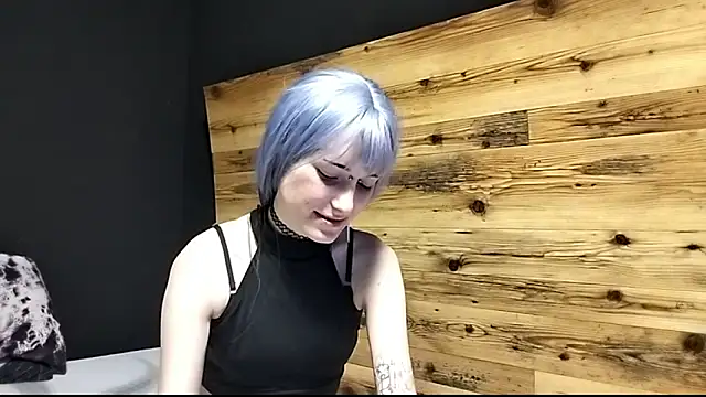 Snapshot of JenaeRadloff chatting on September 27, 2025, 2:22 pm JenaeRadloff online show from September 27, 2025, 2:22 pm