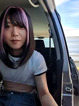 Snapshot of takusaki223 chatting on September 28, 2025, 3:34 am takusaki223 online show from September 28, 2025, 3:34 am