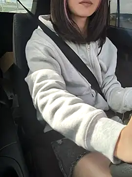 Snapshot of takusaki223 chatting on October 20, 2025, 1:28 am takusaki223 online show from October 20, 2025, 1:28 am