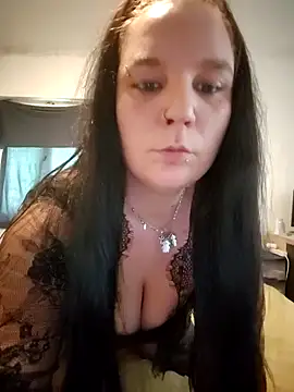 Snapshot of Michaela1994 chatting on September 24, 2025, 8:17 am Michaela1994 online show from September 24, 2025, 8:17 am