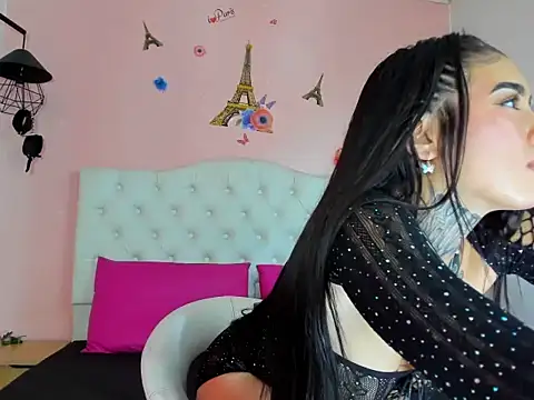 Snapshot of Afrodita_Lion chatting on November 12, 2025, 4:57 am Afrodita Lion online show from November 12, 2025, 4:57 am