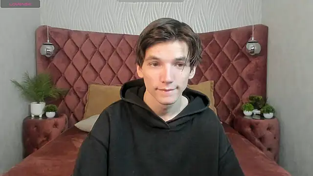 Snapshot of alfred_joness chatting on October 17, 2025, 12:41 pm alfred joness online show from October 17, 2025, 12:41 pm