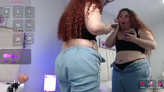 Snapshot of AmandaaWats chatting on October 1, 2025, 8:04 pm AmandaaWats online show from October 1, 2025, 8:04 pm