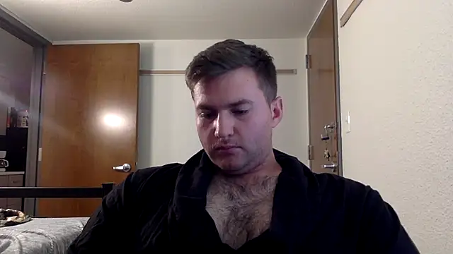 Snapshot of daddypineapple77 chatting on September 21, 2025, 7:37 pm daddypineapple77 online show from September 21, 2025, 7:37 pm