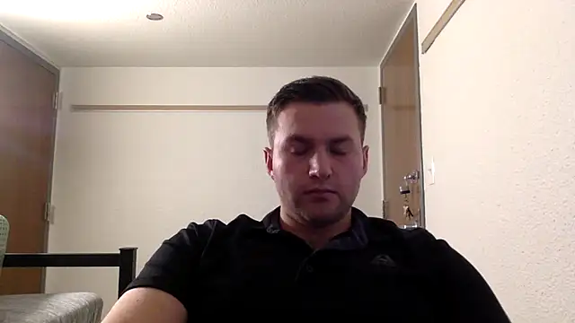 Snapshot of daddypineapple77 chatting on November 10, 2025, 10:53 pm daddypineapple77 online show from November 10, 2025, 10:53 pm