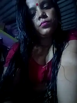 Snapshot of reya743 chatting on November 2, 2025, 4:42 pm reya743 online show from November 2, 2025, 4:42 pm