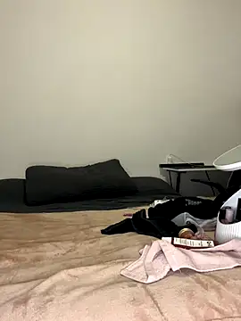 Snapshot of SelenaxMauro420 chatting on September 30, 2025, 6:02 pm SelenaxMauro420 online show from September 30, 2025, 6:02 pm