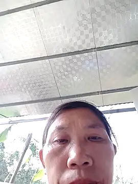 Snapshot of bella-bae chatting on October 16, 2025, 6:25 am bella-bae online show from October 16, 2025, 6:25 am