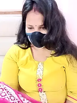 Snapshot of Miss_Rose__ chatting on October 25, 2025, 9:28 am Miss Rose   online show from October 25, 2025, 9:28 am