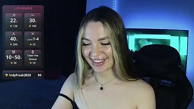 Snapshot of MissMaya__ chatting on October 6, 2025, 7:55 pm MissMaya   online show from October 6, 2025, 7:55 pm