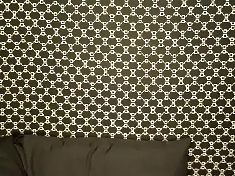 Snapshot of Camillasexy chatting on November 20, 2025, 10:15 am Camillasexy online show from November 20, 2025, 10:15 am