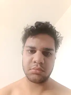 Snapshot of James55pp chatting on September 30, 2025, 2:11 pm James55pp online show from September 30, 2025, 2:11 pm