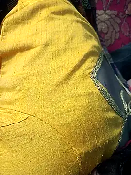 Snapshot of khushbuDarchut71 chatting on November 11, 2025, 4:18 pm khushbuDarchut71 online show from November 11, 2025, 4:18 pm