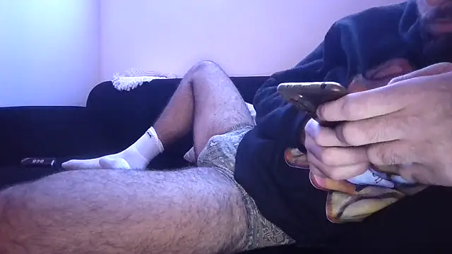 Snapshot of Technorgasm95 chatting on October 24, 2025, 8:16 pm Technorgasm95 online show from October 24, 2025, 8:16 pm