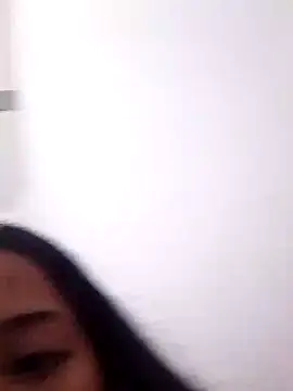 Snapshot of Antonela_19 chatting on October 9, 2025, 2:31 am Antonela 19 online show from October 9, 2025, 2:31 am