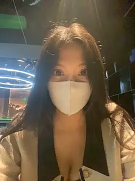 Snapshot of xiaojiu-6 chatting on October 21, 2025, 5:30 am xiaojiu-6 online show from October 21, 2025, 5:30 am